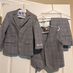 Gray Plaid Boy’s 3 Piece Suit Set Isaac Mizrahi